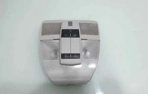 Mercedes-Benz B W245 Front seat light A1698209601