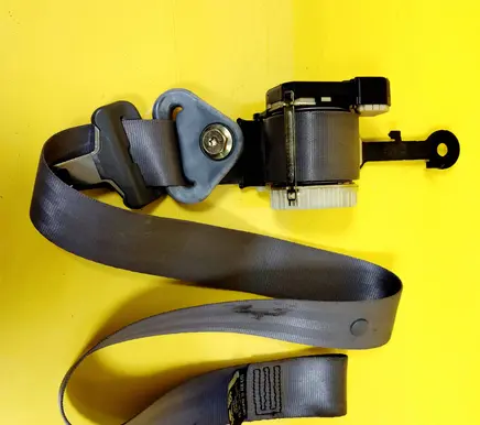 Renault Clio II Front seatbelt 33012544