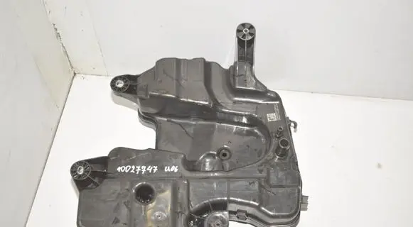 BMW 2 Active Tourer U06 AdBlue liquid reservoir 