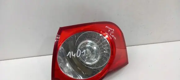 Volkswagen PASSAT B6 Rear/tail lights