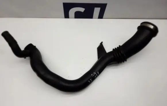 Jaguar XF X250 Turbo air intake inlet pipe/hose 4R839689AE