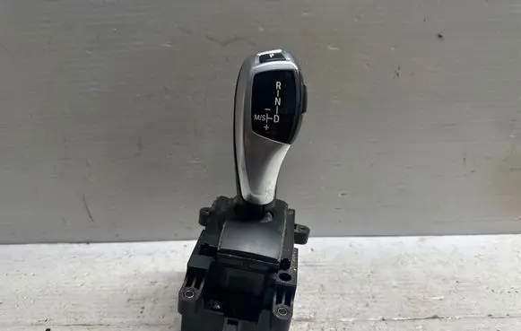BMW 5 F10 F11 Gear selector 9239506 1002519400