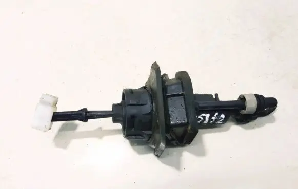 Ford Focus C-MAX Clutch master cylinder s4mzd
