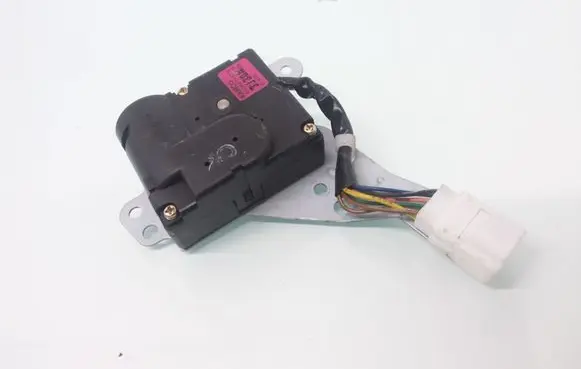 Hyundai Sonata Air flap motor/actuator F00S4C2115