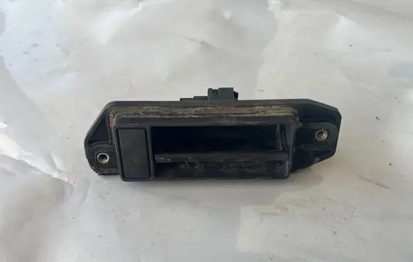 Mercedes-Benz C W203 Tailgate opening switch A2037401193