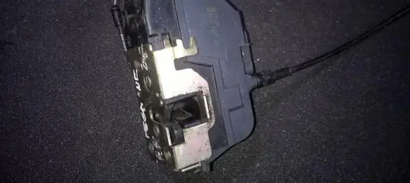 Front door lock