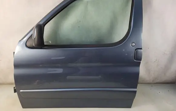Citroen Berlingo Front door 