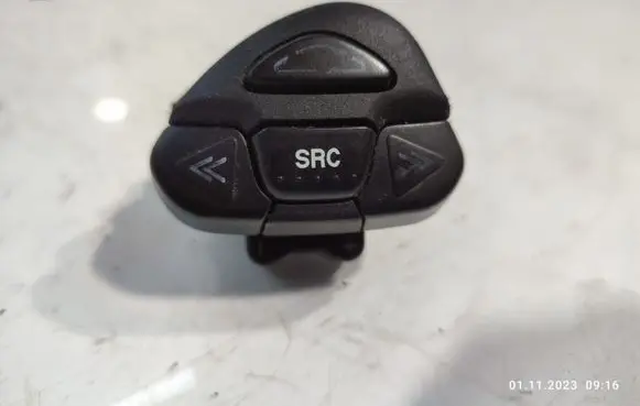 Nissan X-Trail T30 Air circulation switch 54355381P1
