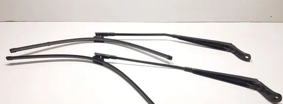 Peugeot 407 Windshield/front glass wiper blade 4823 4825