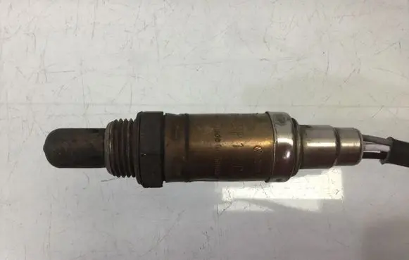 Audi A6 S6 C5 4B Lambda probe sensor 030906265AE