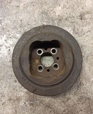Audi 80 90 S2 B4 Crankshaft pulley