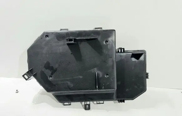 Audi A6 S6 C6 4F Fuse box cover 4F0035619