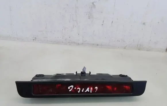 Honda Civic Third/center stoplight