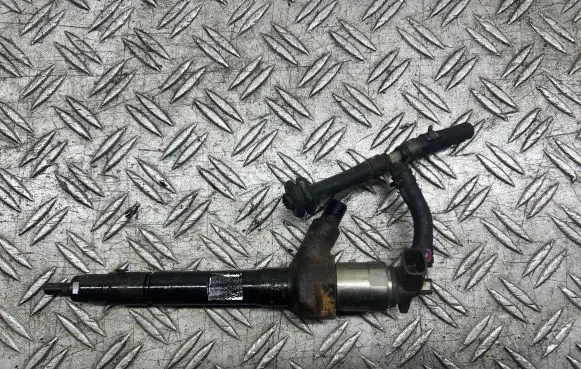 Mazda 6 Fuel injector