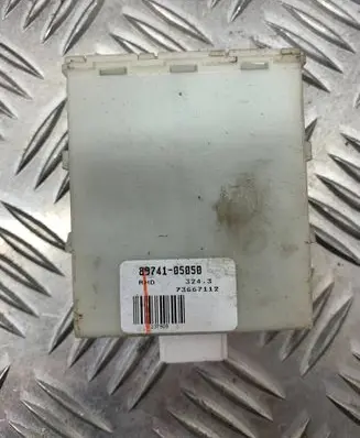 Toyota Avensis T250 Door central lock control unit/module 8974105050 73664132