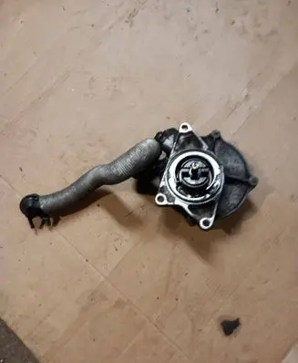Vacuum pump