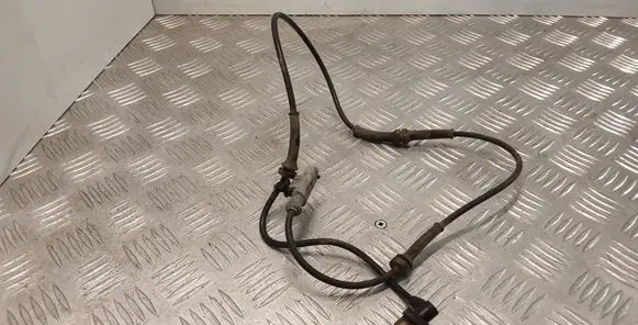 Land Rover Range Rover Sport L320 ABS brake wheel speed sensor 0265007924