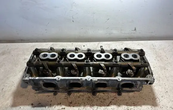 Dodge Challenger Engine head 05037369BF