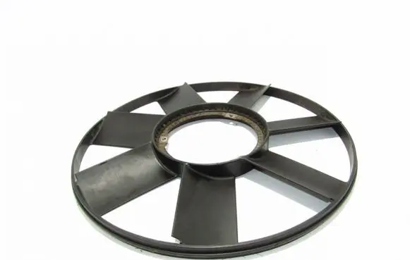 BMW 5 E39 Fan impeller 1152246040