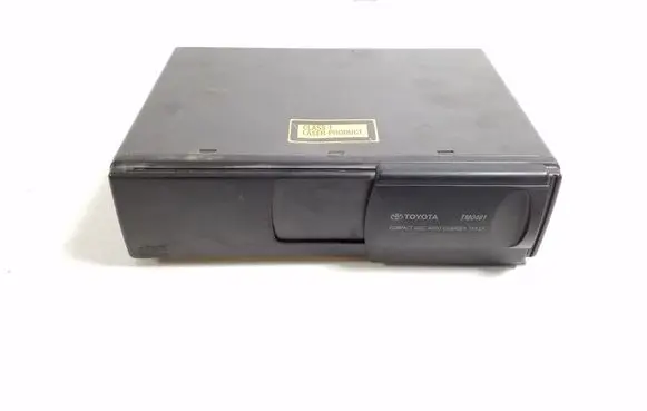 Toyota Avensis T220 CD/DVD changer 08601-00910