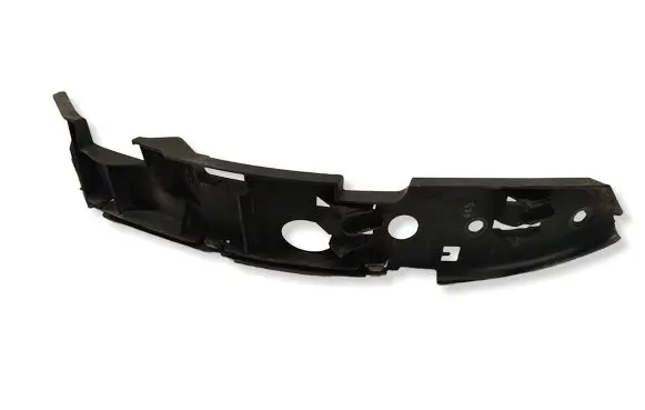 Volkswagen Touareg I Front bumper mounting bracket 7L6807184C