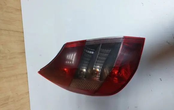 Renault Scenic II - Grand scenic II Rear/tail lights 8200127704