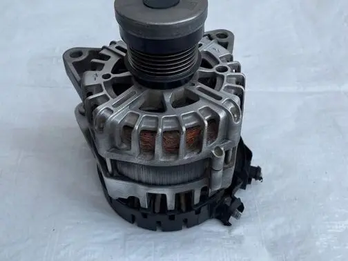 Ford Fiesta Generator/alternator L1T110300BAA