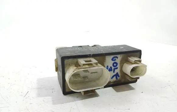 Volkswagen Golf III Coolant fan relay 1H0919506A