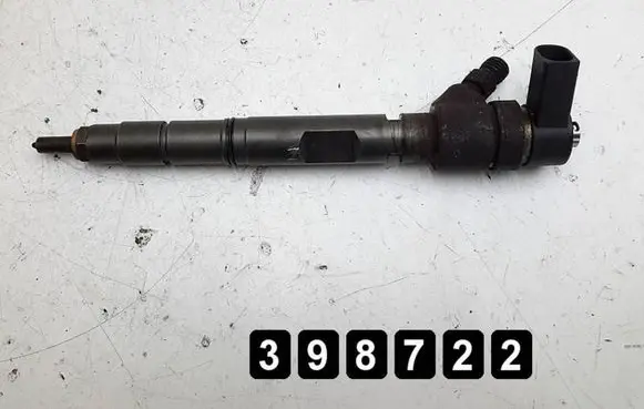 Audi A8 S8 D3 4E Fuel injector 0445110158