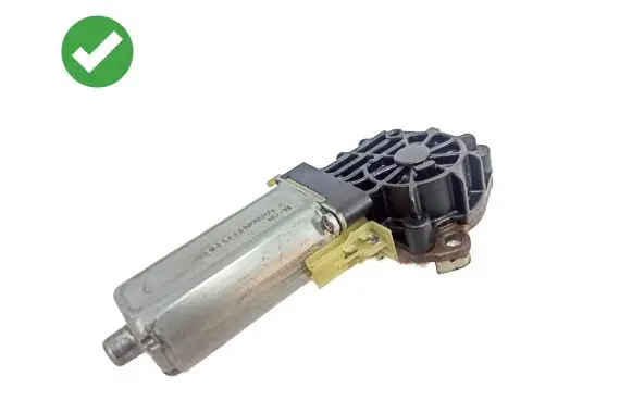 Mercedes-Benz CLS C219 Seat adjustment motor 0390203003 82040849 820408494