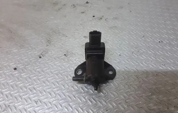 Citroen C5 Turbo solenoid valve 9688124580