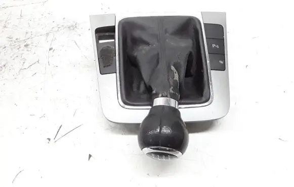 Volkswagen PASSAT B6 Gear shifter surround trim plastic 3C0864263