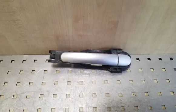 Seat Leon (1P) Front door exterior handle 1P0837885