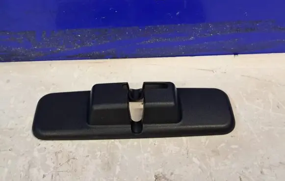 Trunk/boot sill cover protection