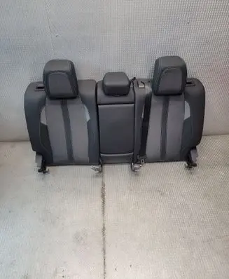 Peugeot 308 Rear seat 