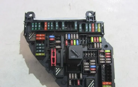 BMW 6 F12 F13 Fuse box set 9234423