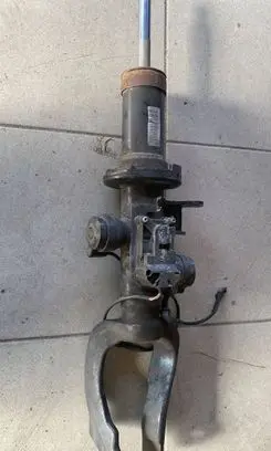 BMW 7 F01 F02 F03 F04 Front shock absorber/damper 6796940