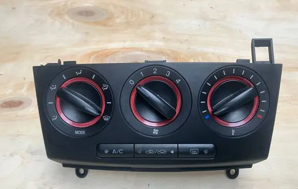 Mazda 3 I Interior fan control switch 