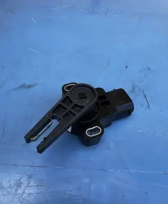 Hyundai Ioniq 5 Brake pedal sensor switch 32894GI900 6132894C00