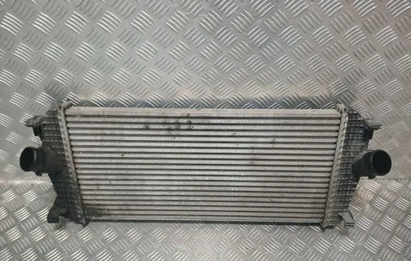 Chrysler Grand Voyager V Intercooler radiator