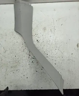 (D)pillar trim (top)