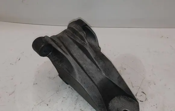 Ford Transit Engine mounting bracket 6C116061AA
