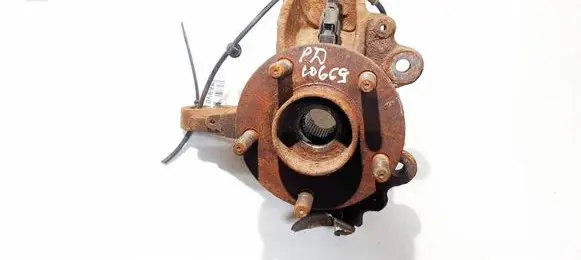 Ford Focus Front wheel hub 3m513k170bh