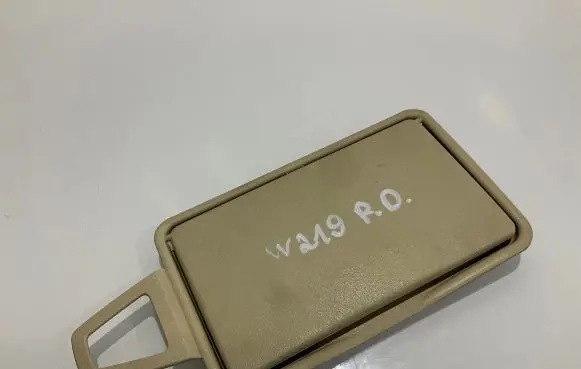 Mercedes-Benz CLS C219 Sun visor