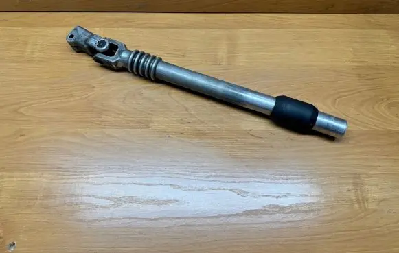 BMW 5 E39 Steering column universal joint