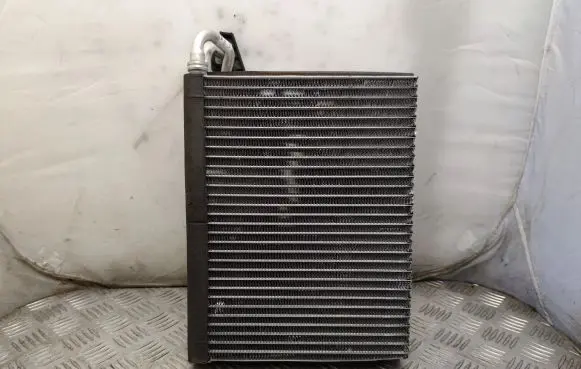 Mercedes-Benz GLE (W166 - C292) Air conditioning (A/C) radiator (interior) 982729G 939524S