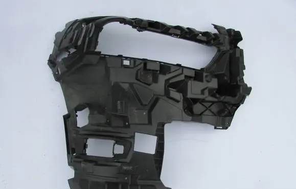 BMW X7 G07 Front bumper mounting bracket 9881250