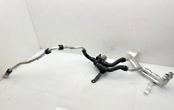 Volkswagen Golf VIII Coolant pipe/hose 3WB819567 3WA906457 3WB820507