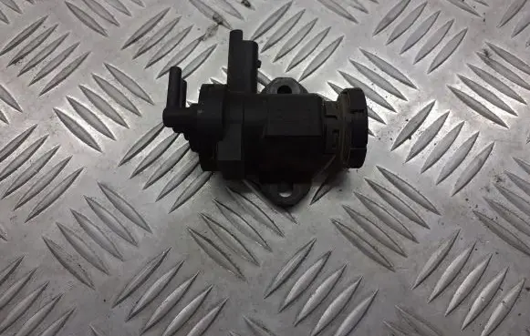 Citroen Berlingo Vacuum valve 9635704380