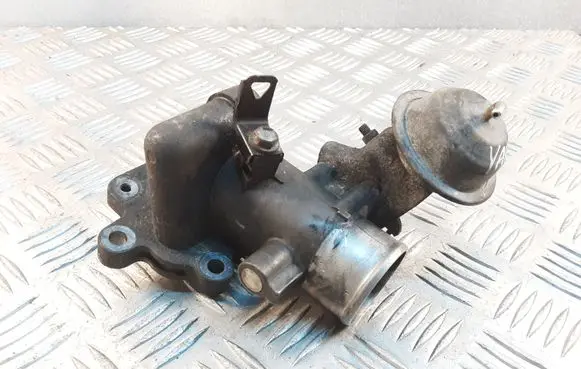 Toyota Yaris Throttle valve